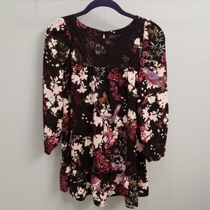 Weavers Girl Floral Print Dress in Size Large